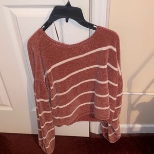 Women’s Crop Sweater
